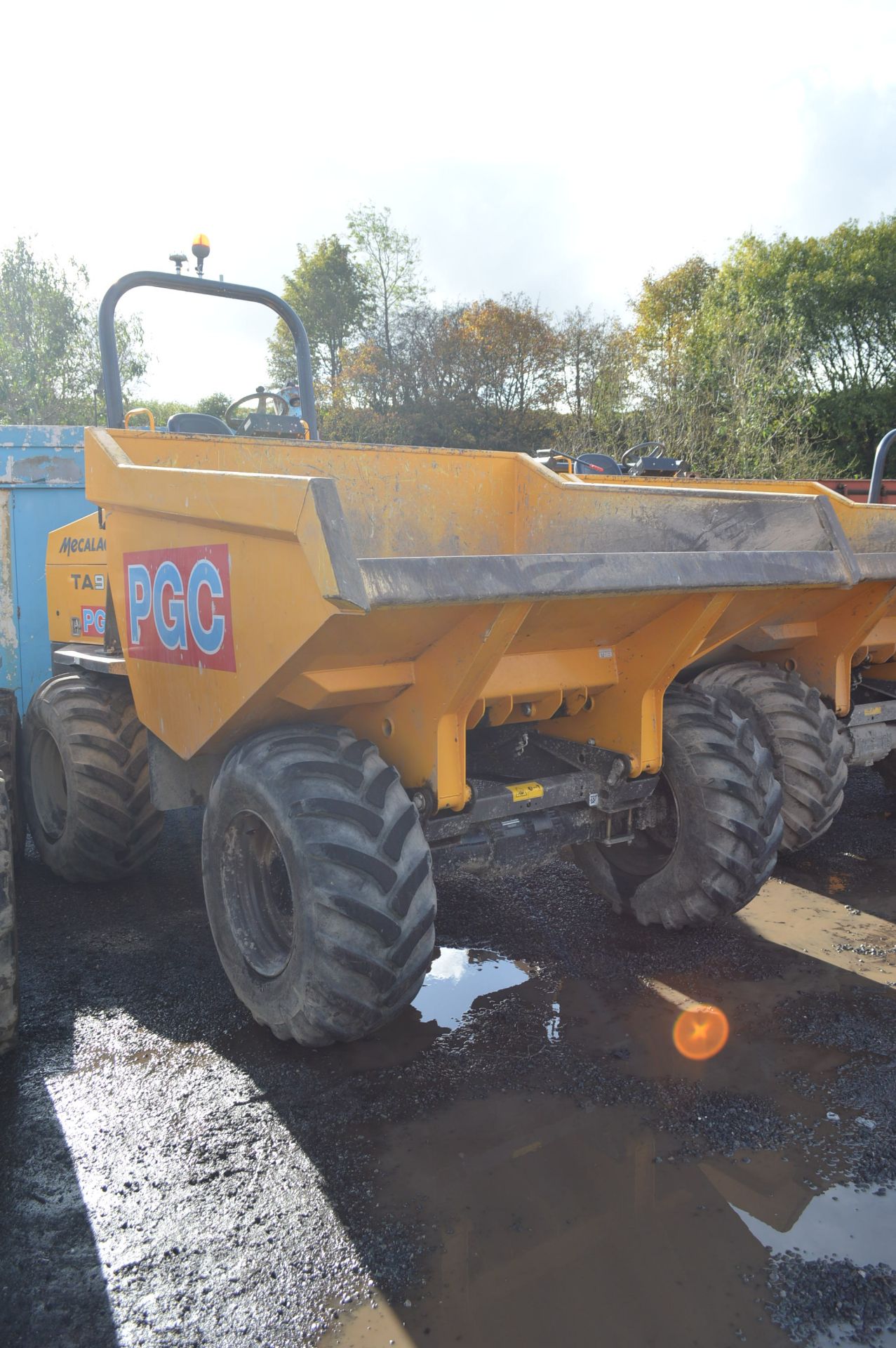 Mecalac TA9 9 Tonne Dumper, VIN no. SLBD1DJ0EJ6PS5279, year of manufacture 2018, indicated hours 336 - Image 3 of 5
