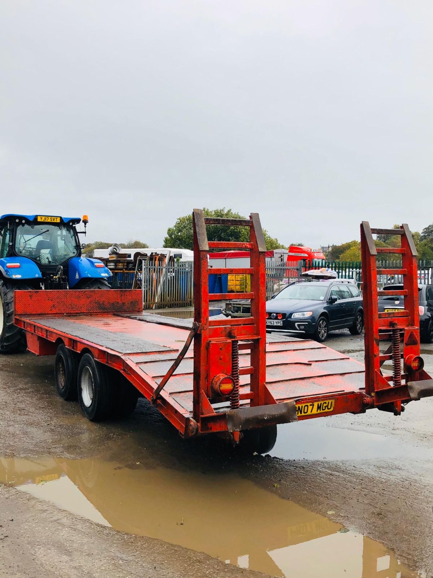 NC Tractor Low Loader Trailer (please note 5% Buyers Premium + VAT is payable on the hammer price of