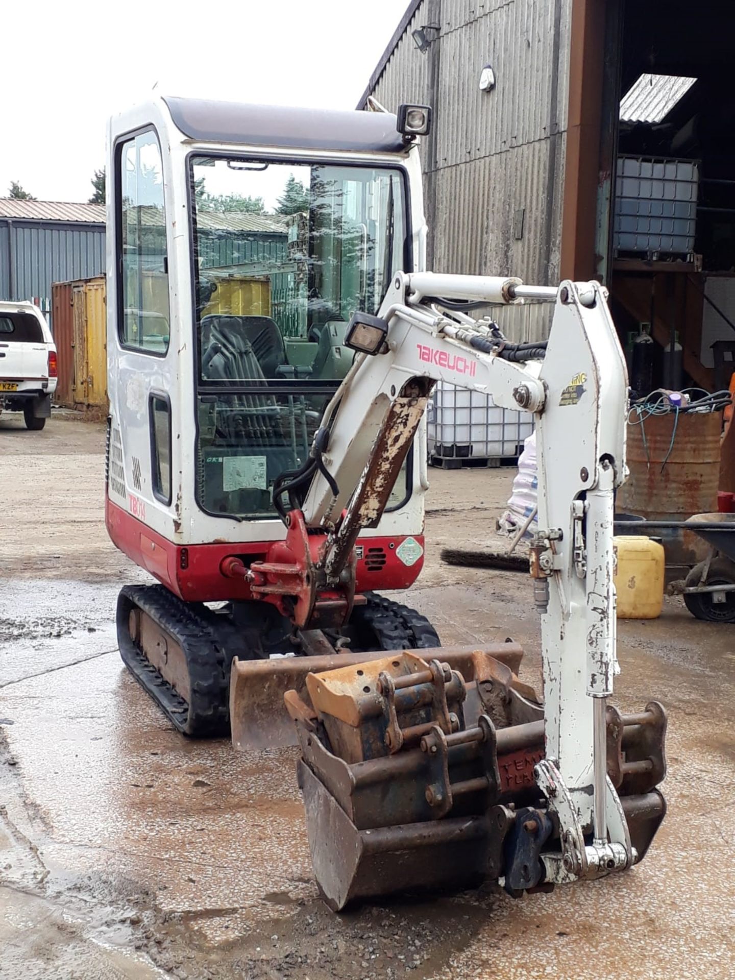 Takeuchi TB014 Tracked Excavator, serial no.11410336, year of manufacture 2007, indicated hours 2, - Image 2 of 6