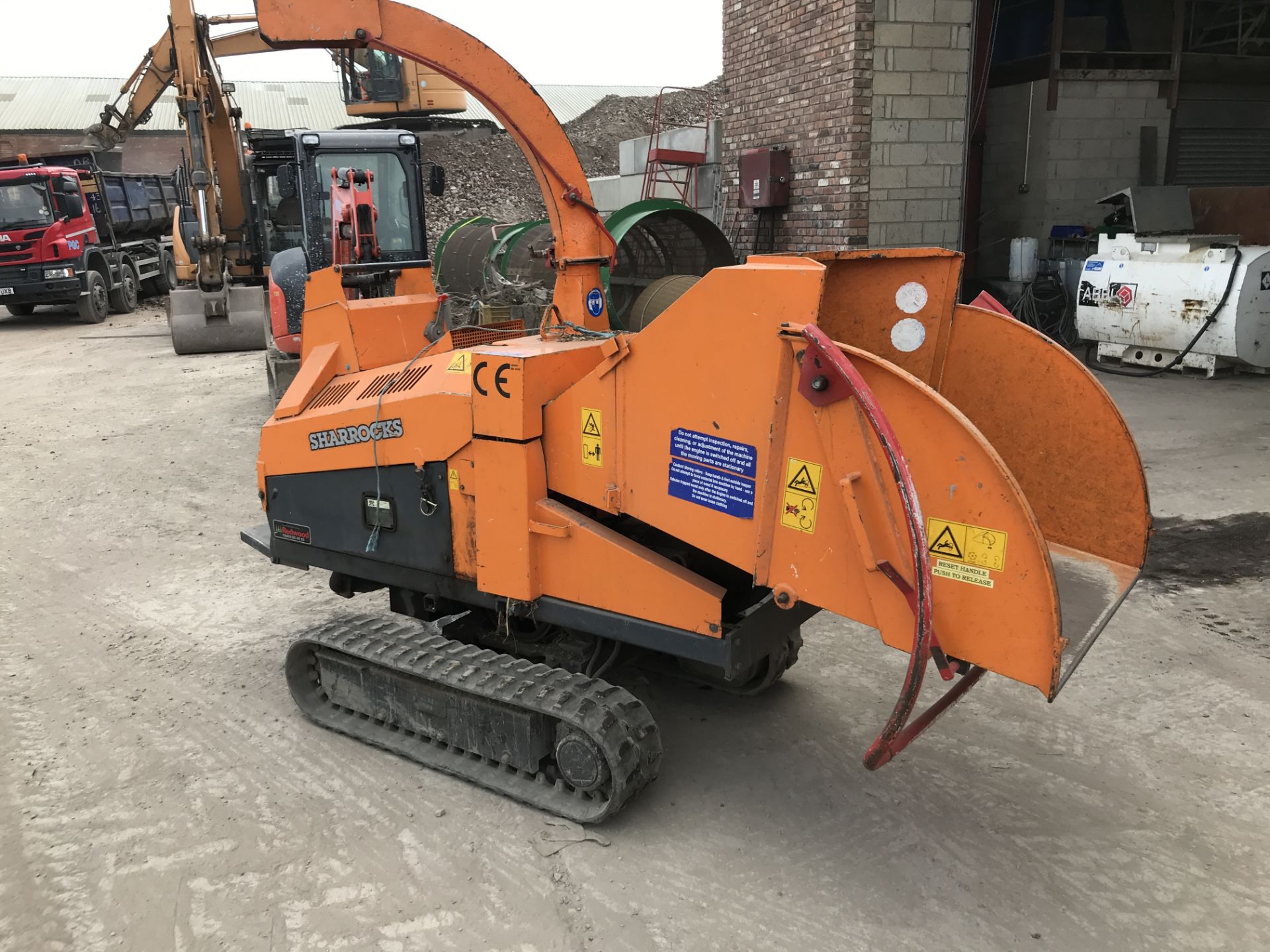 Jensen A 530 T Tracked Chipper, serial no. 5507032210, year of manufacture 2007, indicated hours 1,