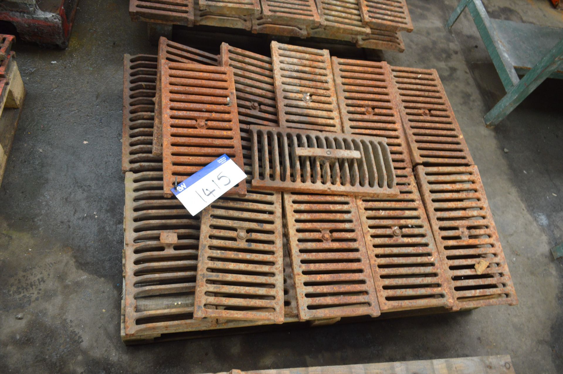 Grids, on pallet