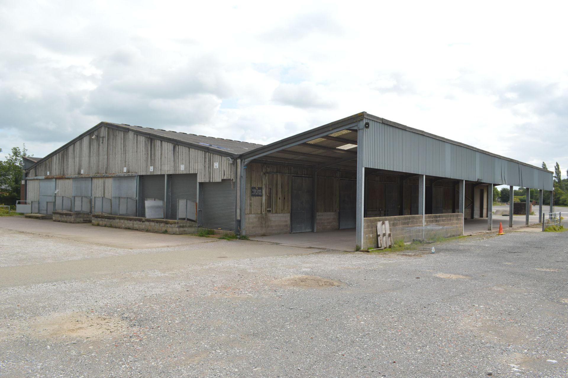 BOLTED SECTIONAL GALVANISED STEEL SINGLE PORTAL FR