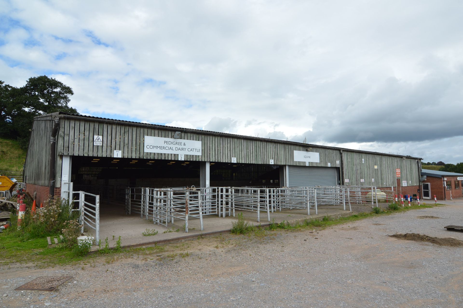 BOLTED SECTIONAL GALVANISED STEEL SINGLE PORTAL FR