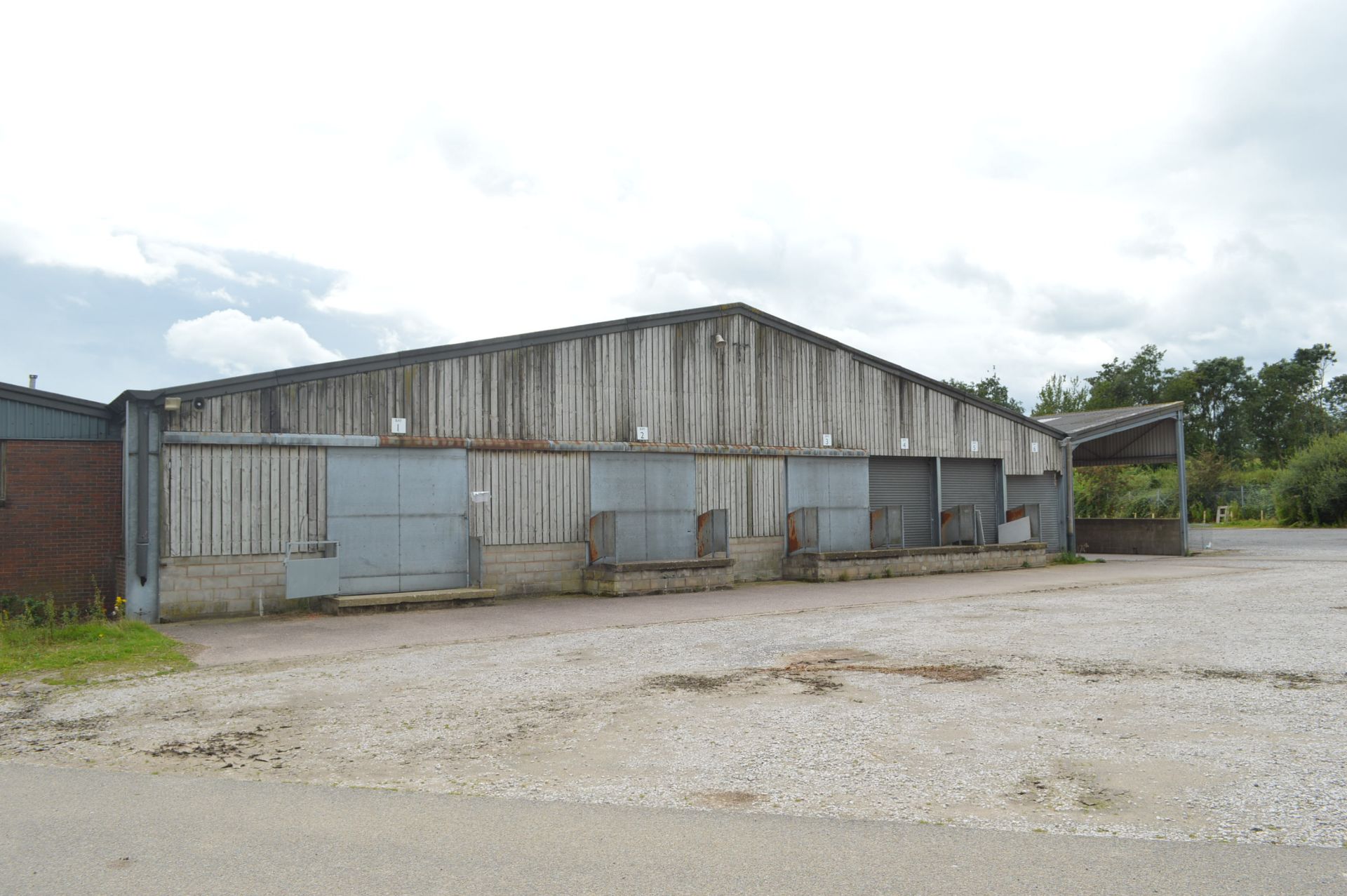 BOLTED SECTIONAL GALVANISED STEEL SINGLE PORTAL FR - Image 4 of 16