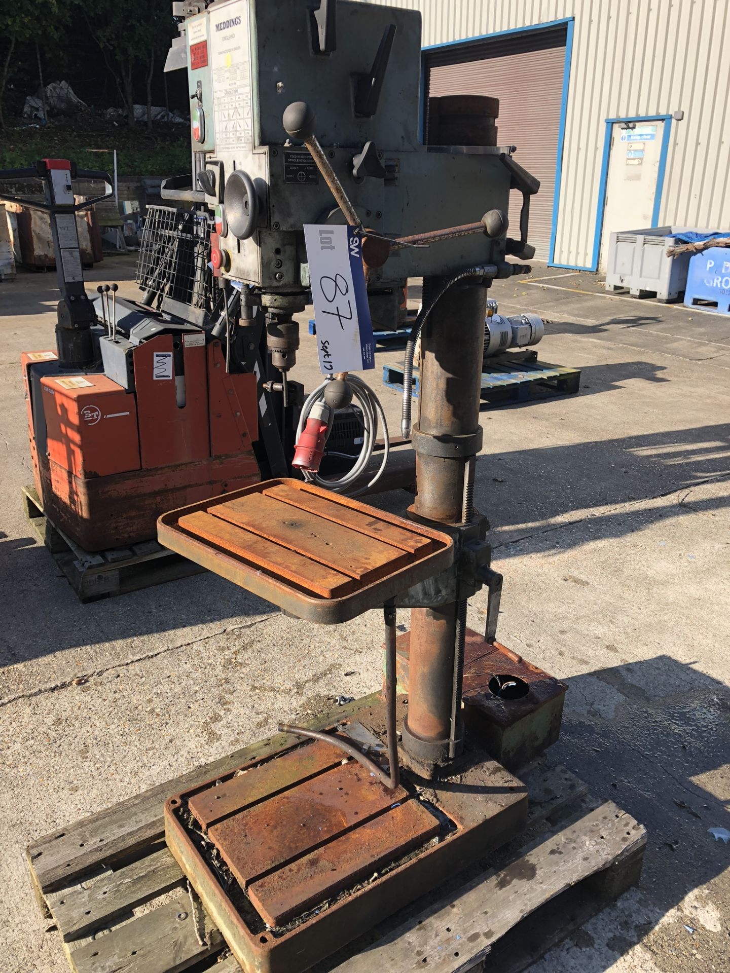 Meddings S32ME Pillar Drill, serial no. 85845, lift out charge - £30