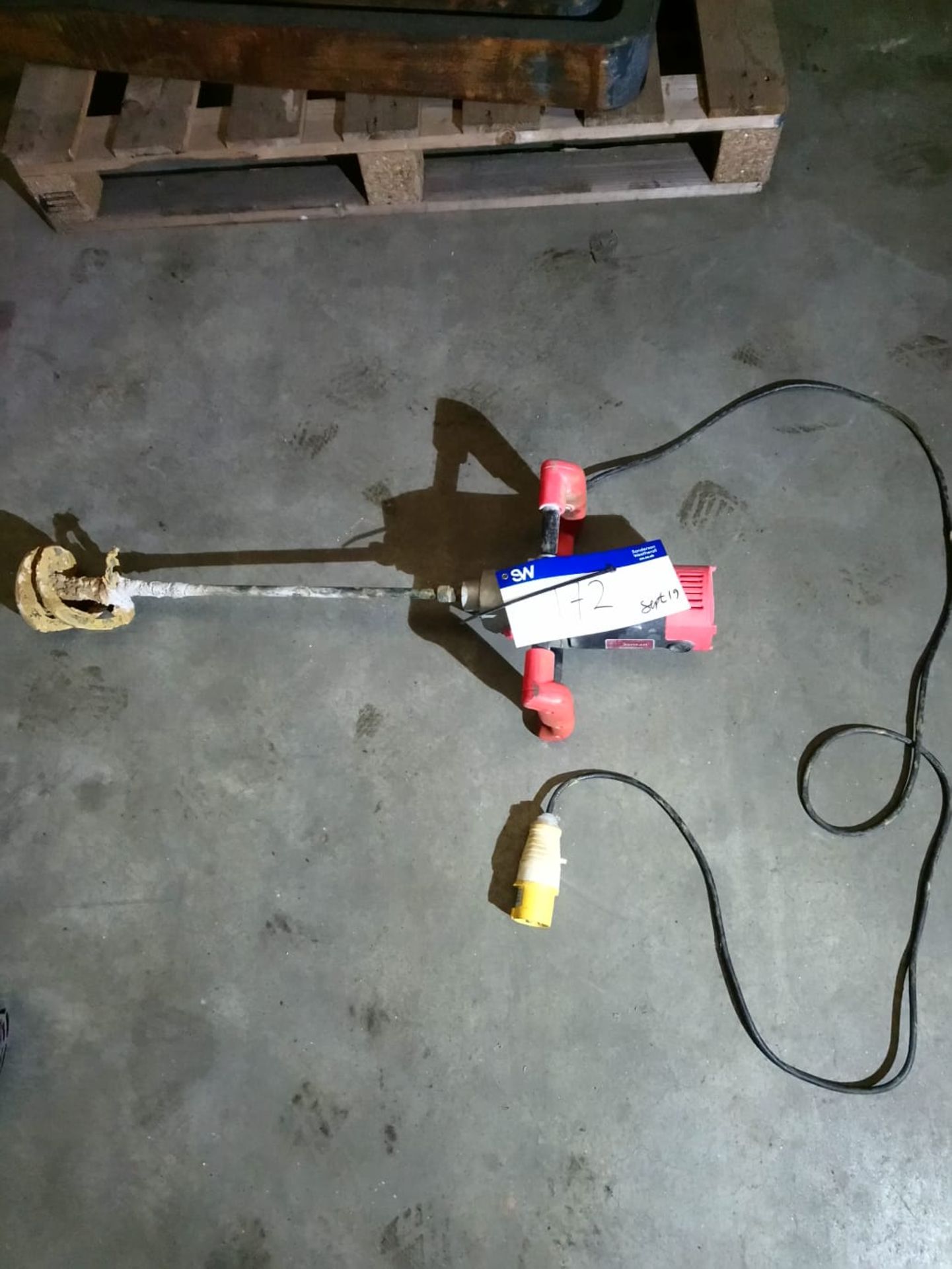 Plaster Mixer, 110V, lift out charge - £5