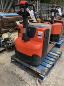 BT LWE200 2000KG ELECTRIC PALLET TRUCK, serial no 7449191, year of manufacture 2016, lift out charge
