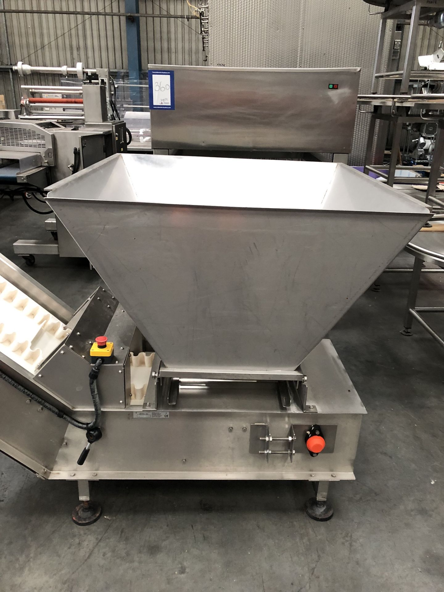 Hayssen Ultima 40E FORM, FILL AND SEAL BAGGING LINE, with four filling tubes, 50mm, 90mm, 130mm, and - Image 11 of 16