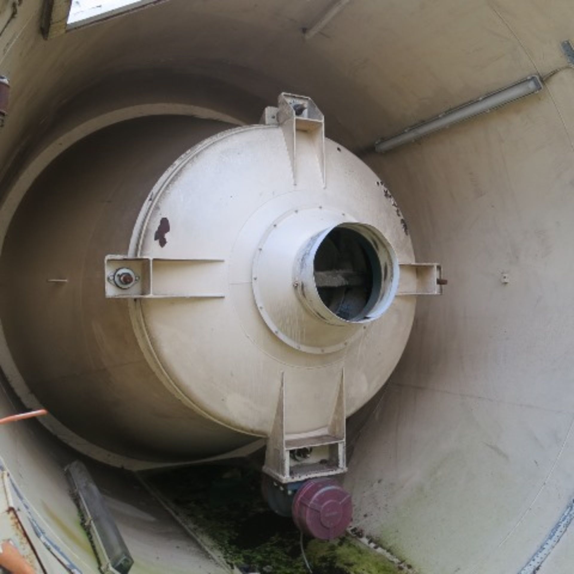 Mild Steel Silo, 3.5m inside dia. with insulation - Image 11 of 20