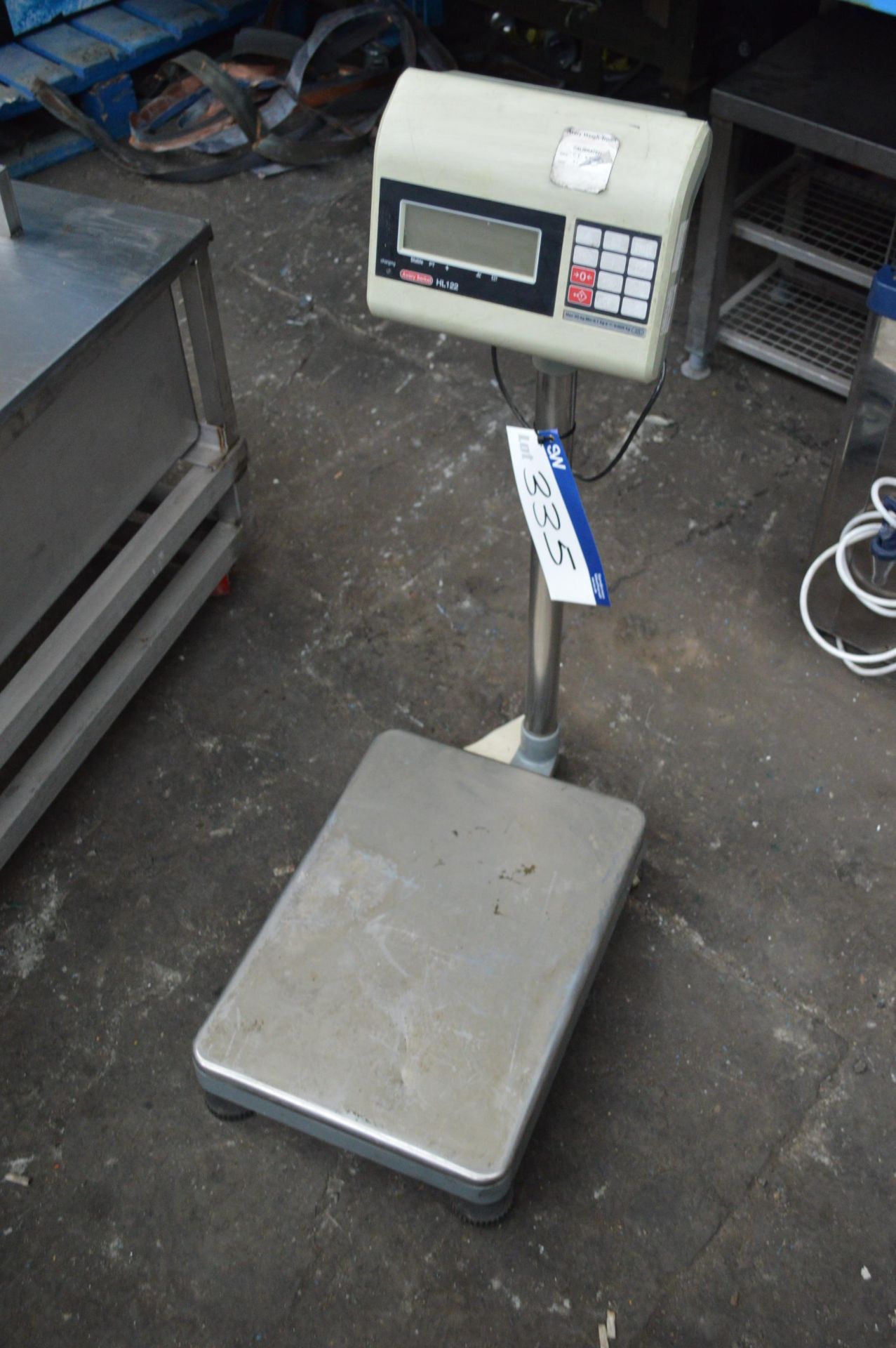 Avery Berkel HL122 Platform Weighing Scale, with d