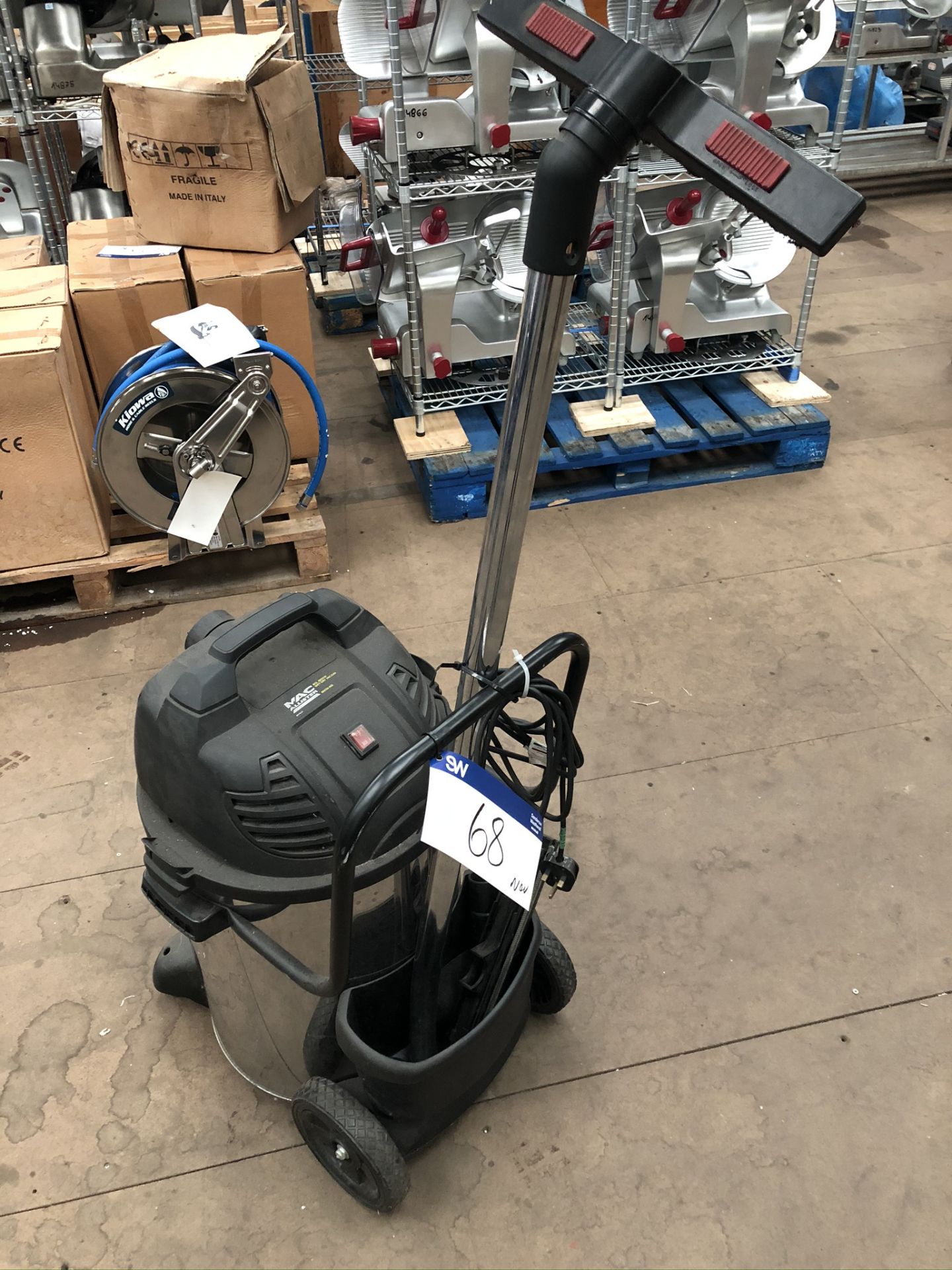 MacAllister 60L 1800W Wet Dry Vacuum, plant no. 68