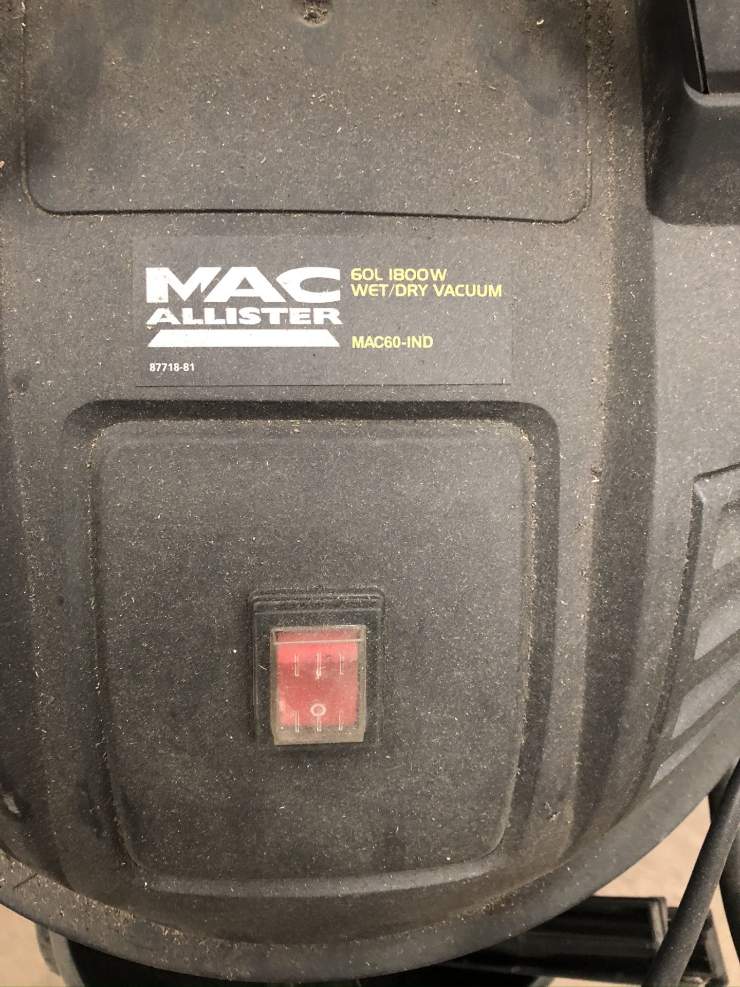 MacAllister 60L 1800W Wet Dry Vacuum, plant no. 68 - Image 2 of 3