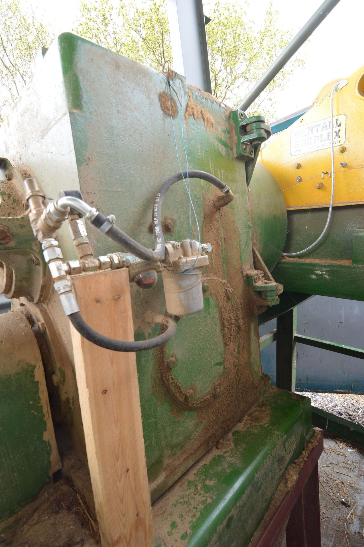 TWO SPEED PELLETING PRESS, (understood to be manuf - Image 5 of 14