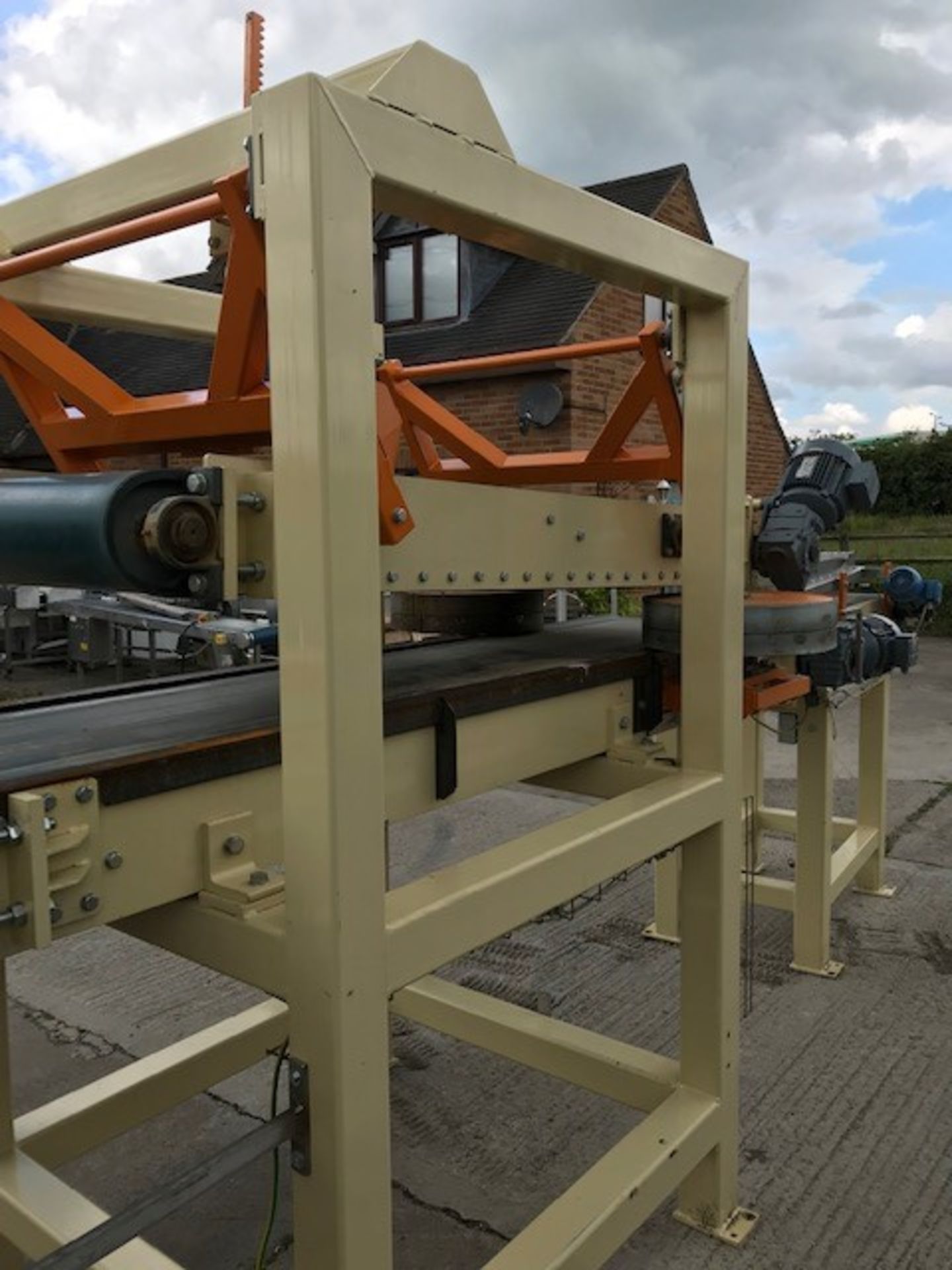 SACK FEED CONVEYOR SYSTEM, all 500mm wide, belt co - Image 4 of 7