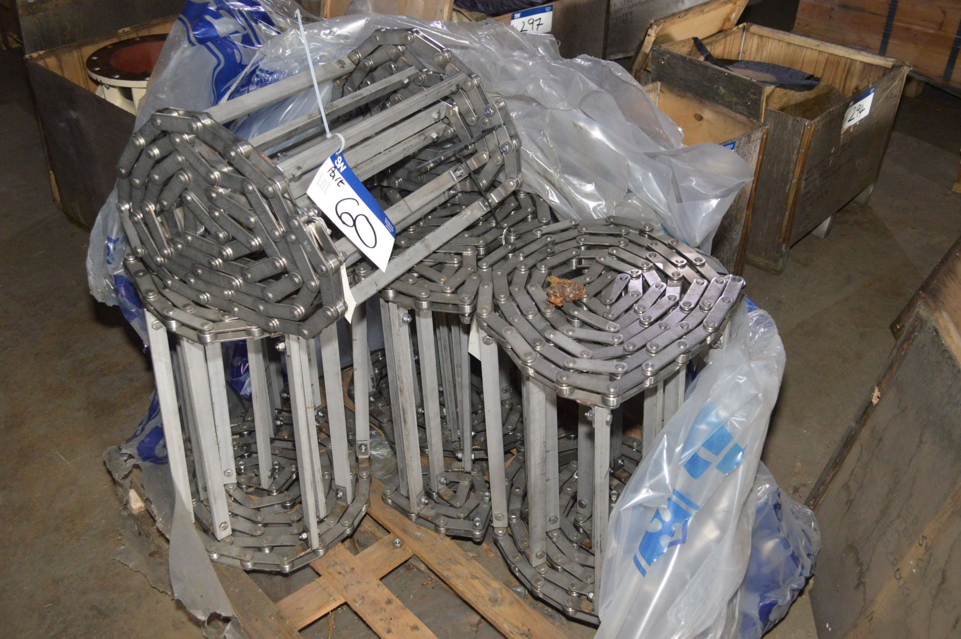 Guttridge STAINLESS STEEL TWIN CHAIN & SCRAPER CONVEYOR COMPONENTS, serial no. 594387-4-1, year of - Bild 5 aus 5