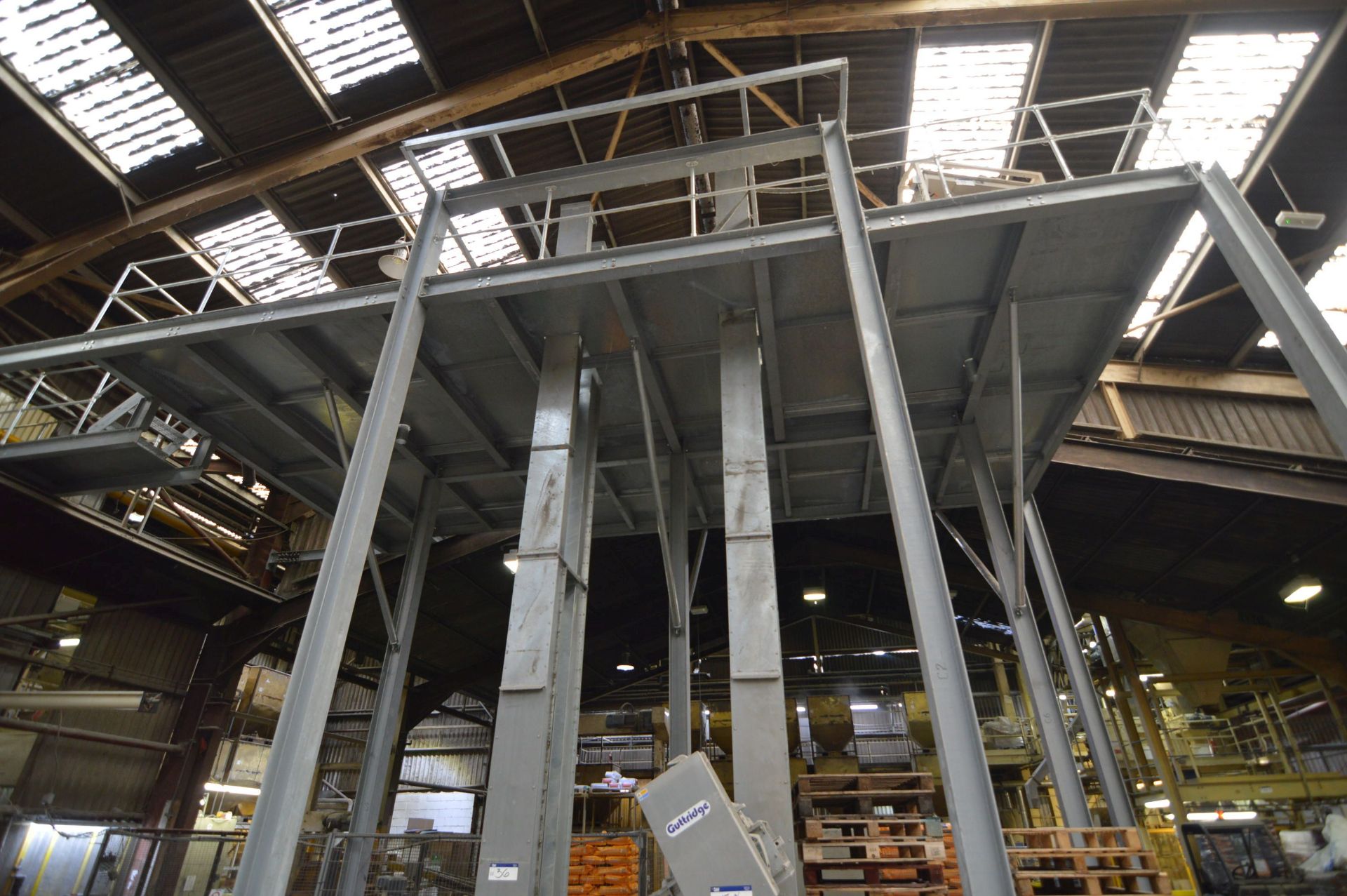 BOLTED SECTIONAL GALVANISED STEEL MEZZANINE FLOOR/ PLANT ENTABLATURE, approx. 11m x 6m x 6.6m - Image 3 of 3