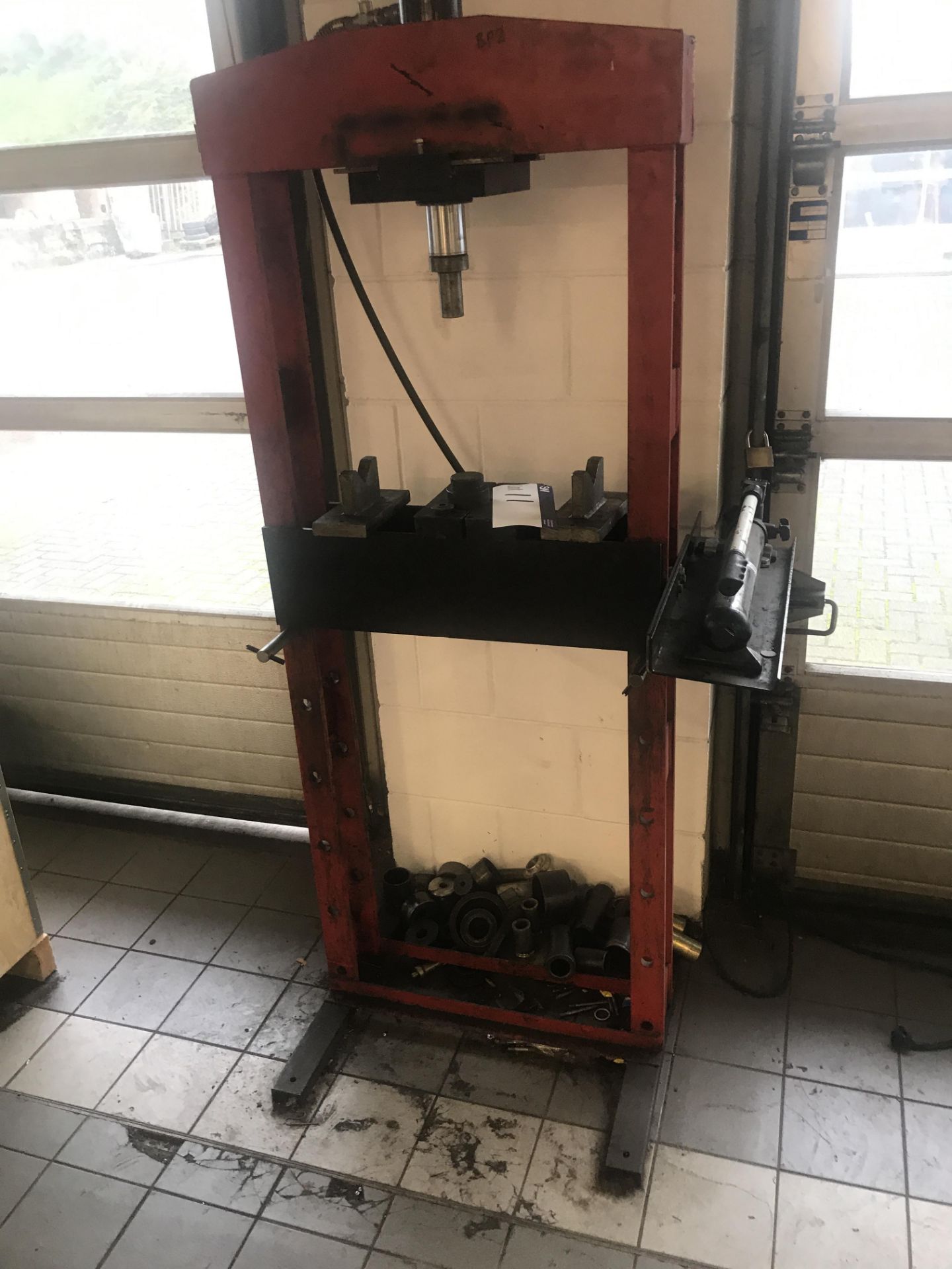 Hydraulic Workshop Press, with tooling