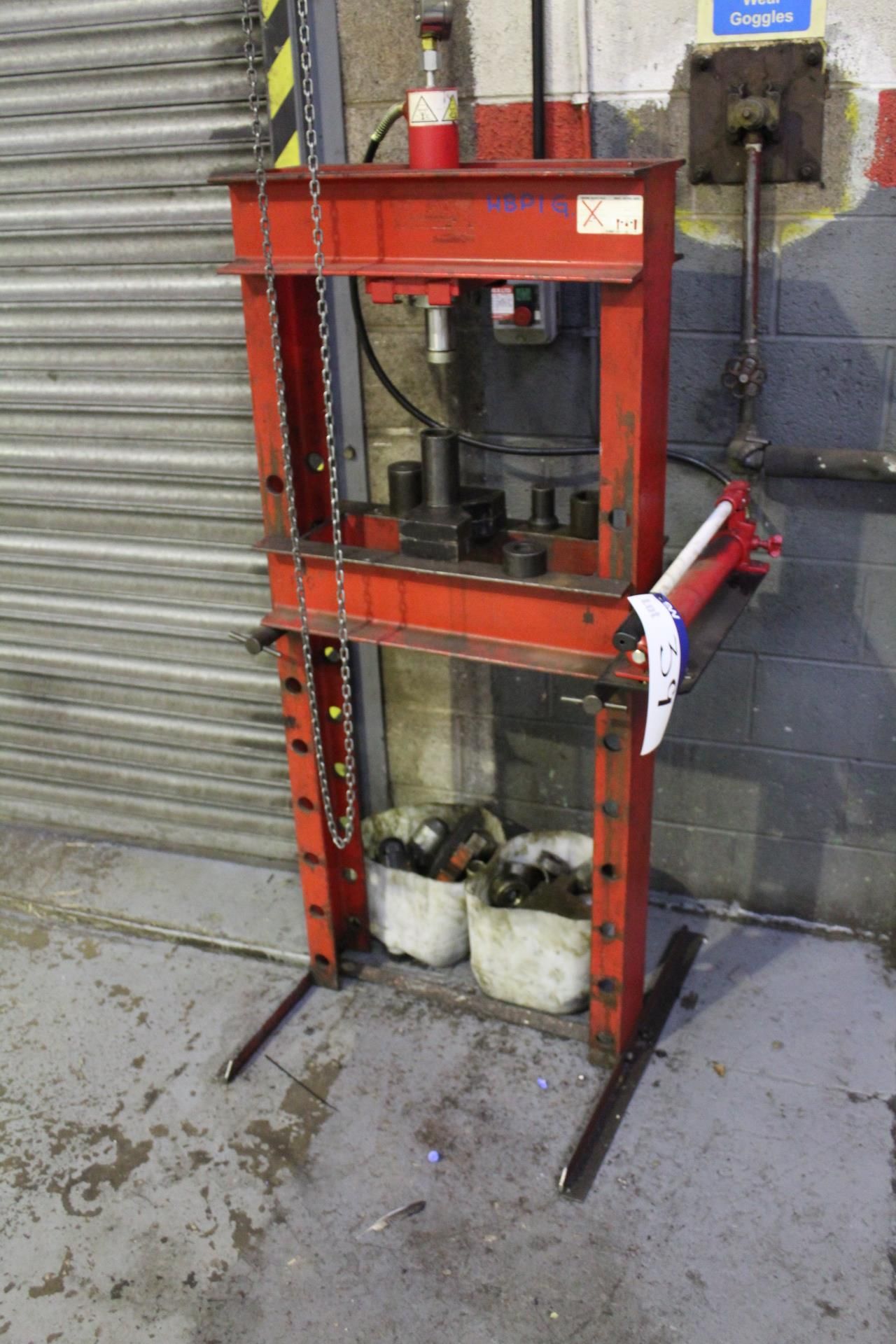 Hydraulic Garage Workshop Press, with tooling (lot