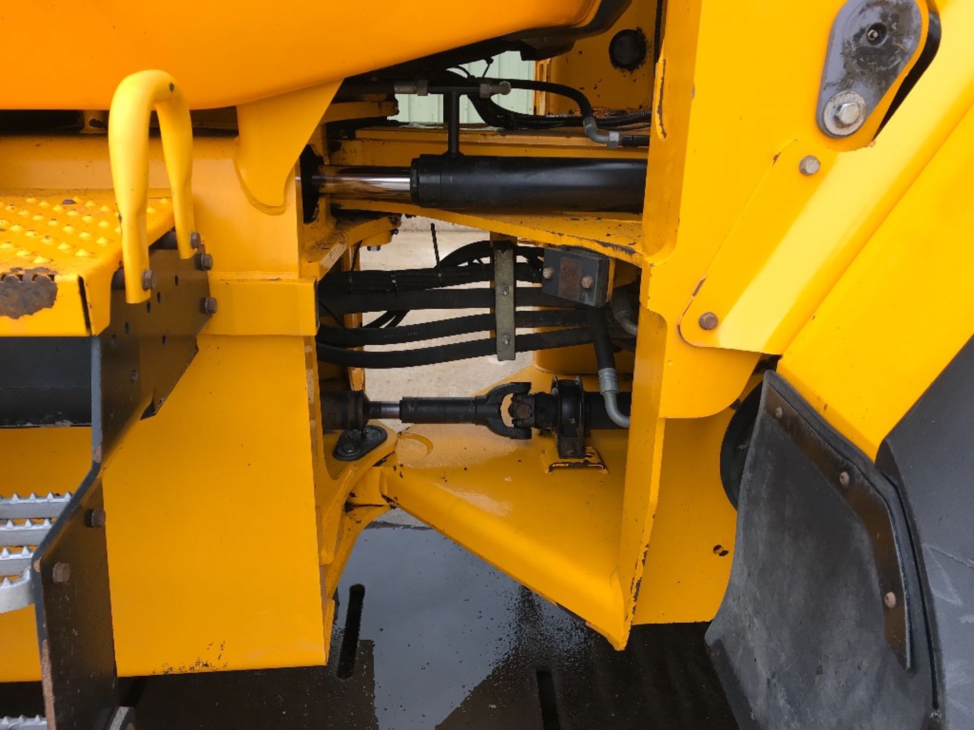 JCB 437ZX WHEELED LOADER, year of manufacture 2015 - Image 8 of 16