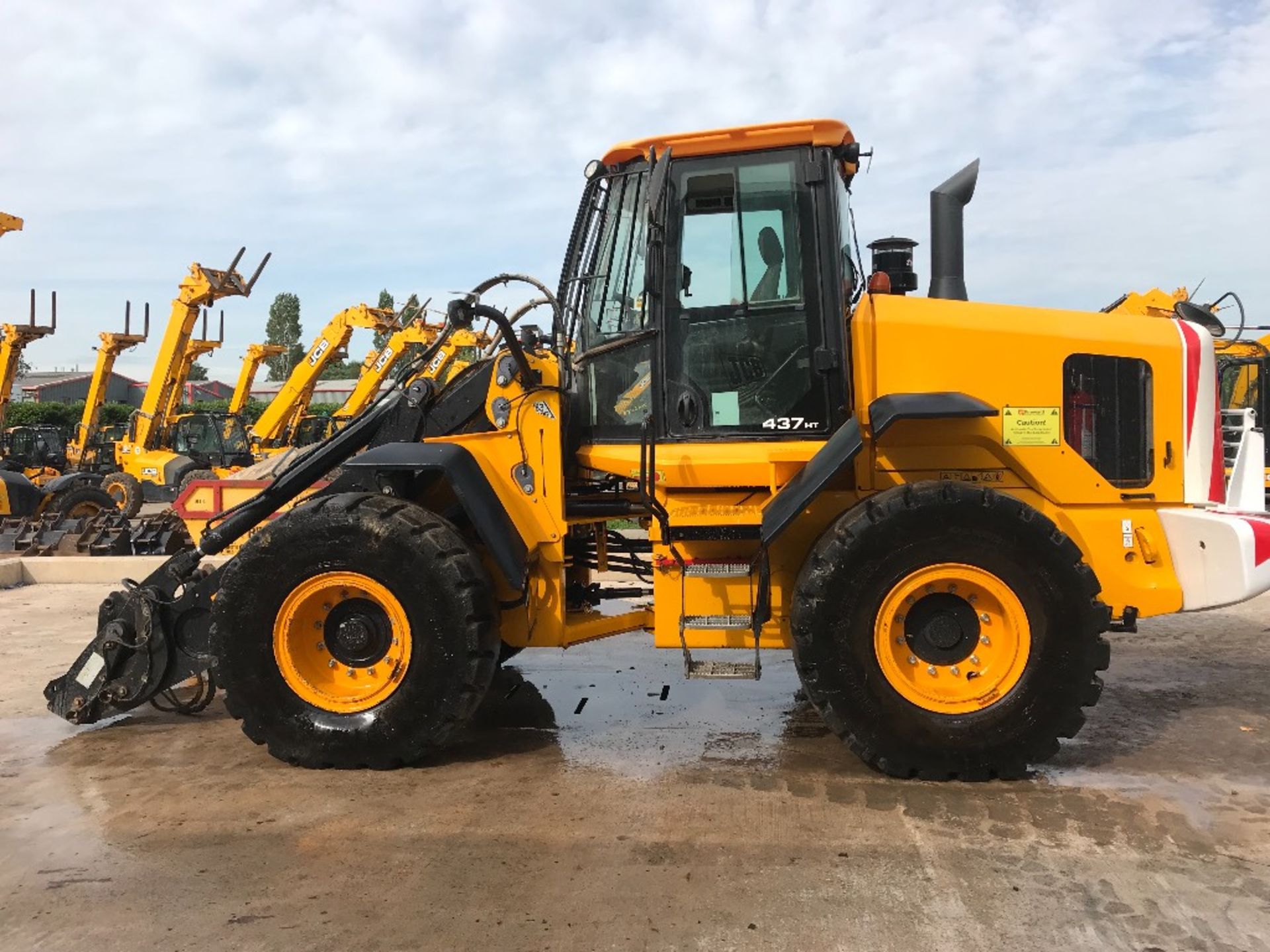 JCB 437HT HIGH LIFT WHEELED LOADER, year of manufa - Image 2 of 16