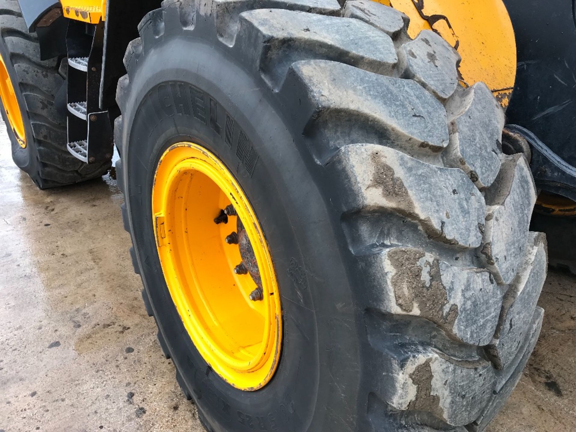 JCB 437ZX WHEELED LOADER, year of manufacture 2015 - Image 12 of 16