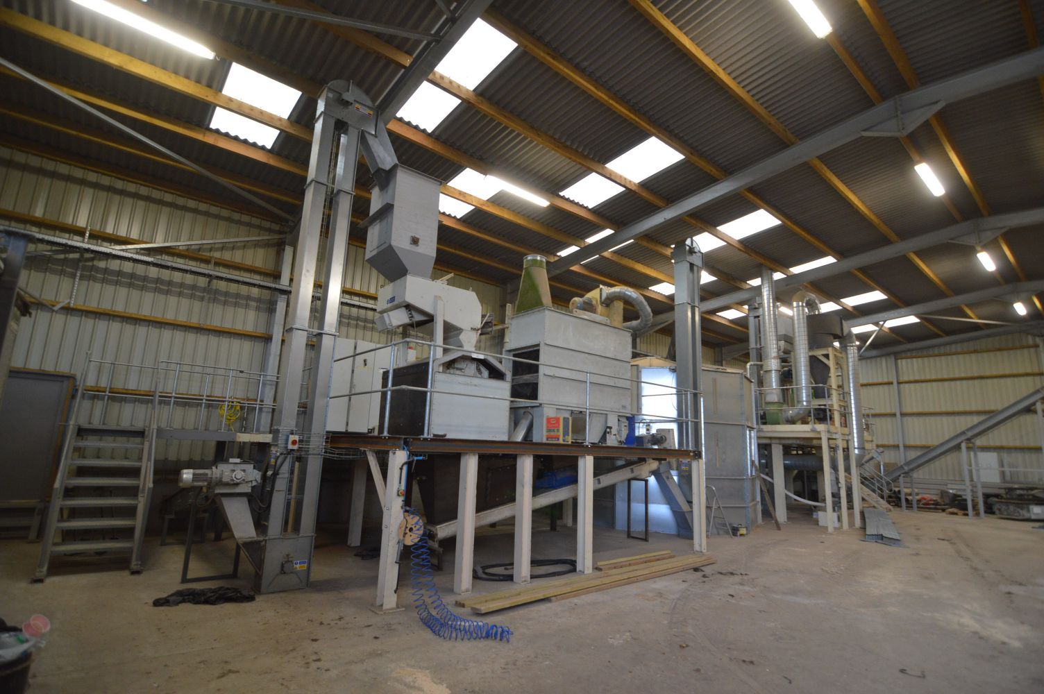 Biomass Wood Pellet Production Facility (commissioned 2015), 550kVA Generator & Fliegl 29t Push Off Trailer