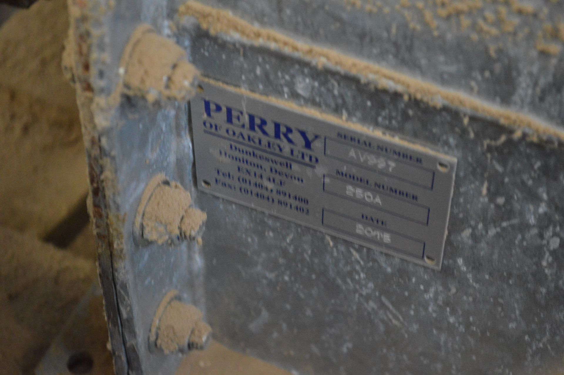 Perry 250A APPROX. 250MM DIA. GALVANISED STEEL CASED AUGER CONVEYOR, serial no. AV997, year of - Image 2 of 3