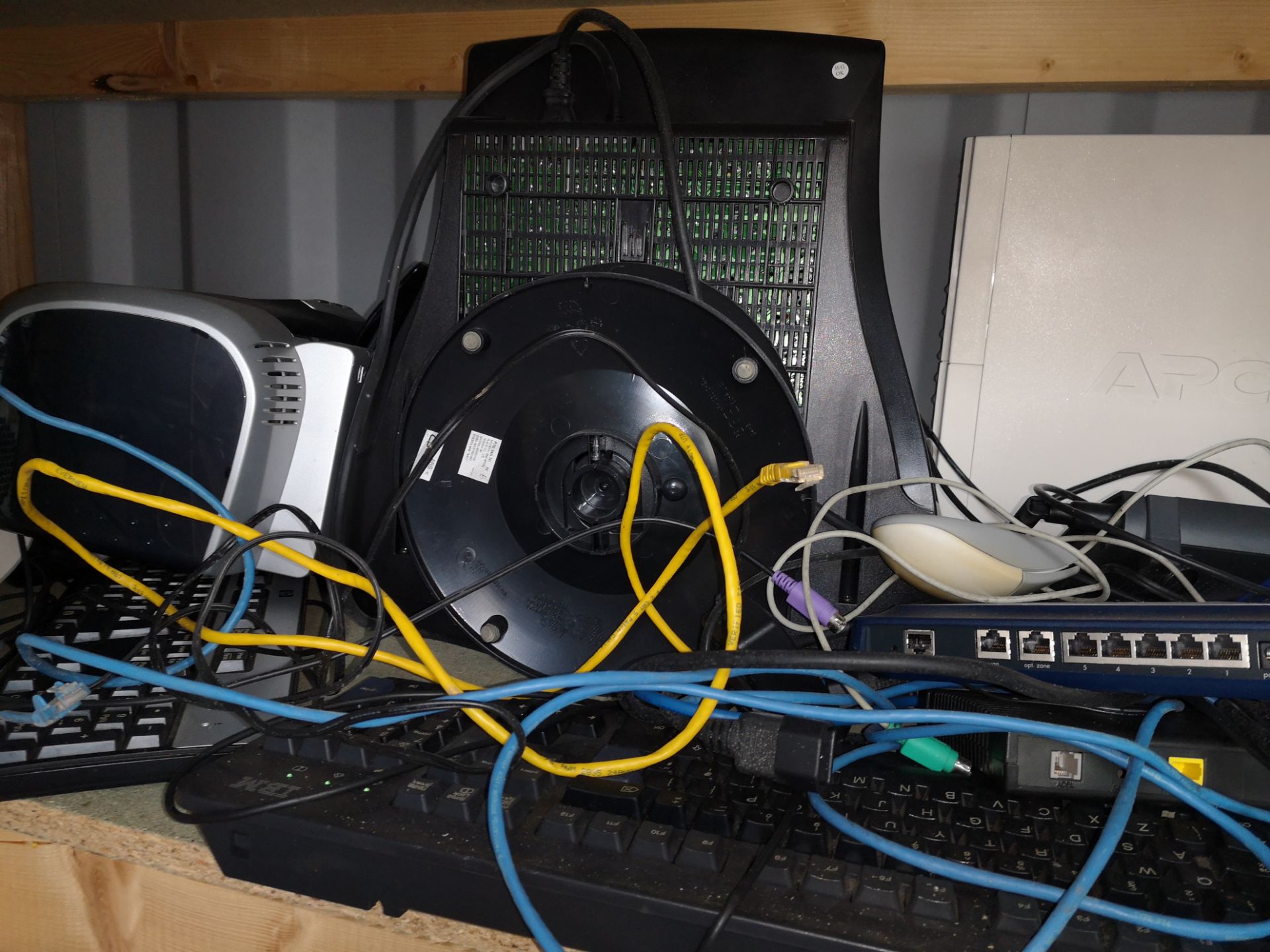 Various IT Equipment - Image 5 of 6