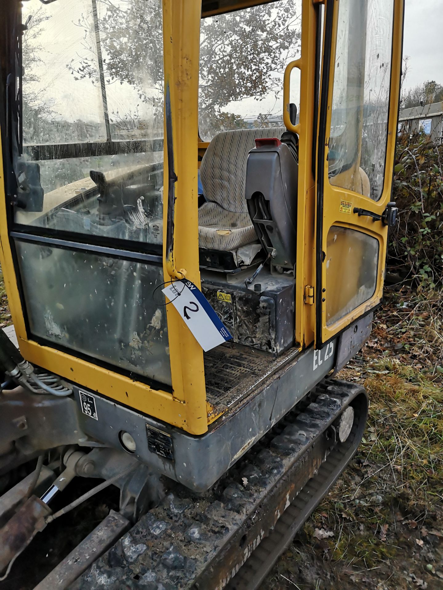 Volvo 2.5t Mini Excavator. Model 281. Serial Numbe - Image 2 of 7