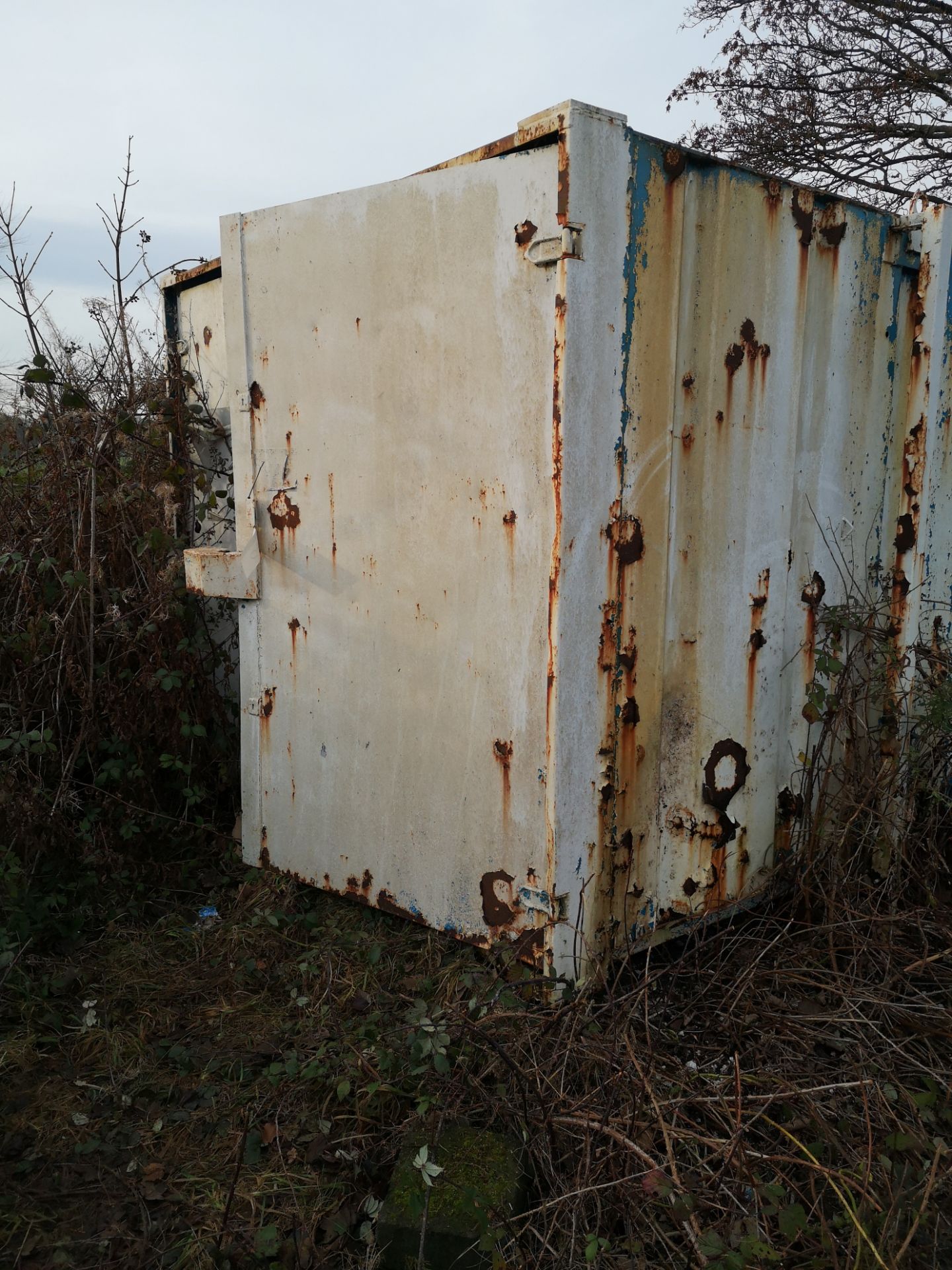 30ft Container (Scrap) - Image 2 of 3