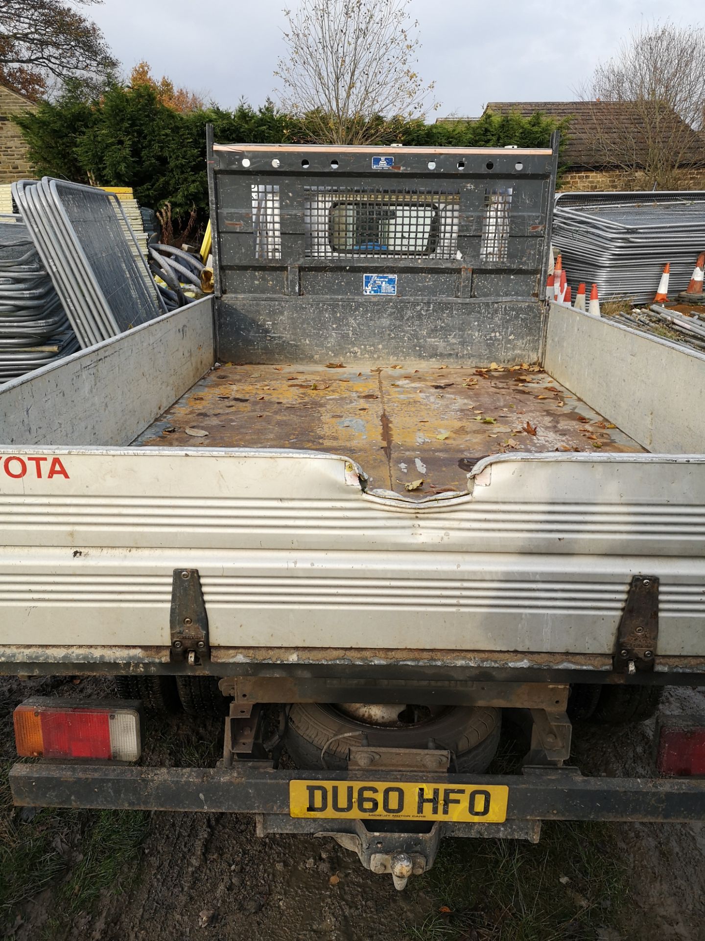 Toyota Dyna 350D-4D LWB Hydraulic Tipper. Reg DU60 - Image 3 of 5