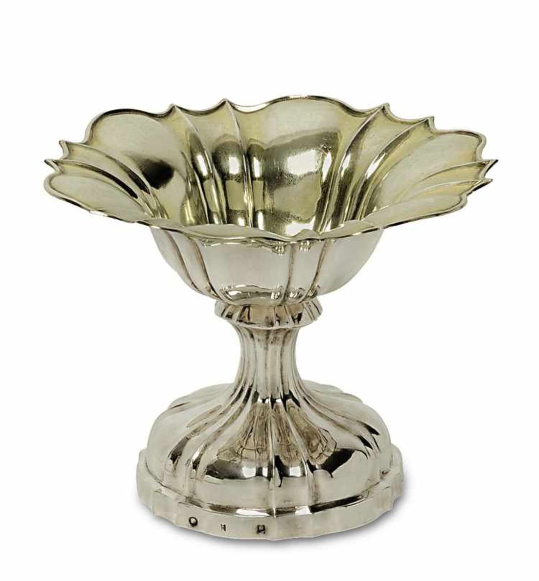 SchaleMons/Belgien, 1831 - 1869 Silber, innen Reste von Vergoldung. Gewölbter Rundfuß und Schale mit