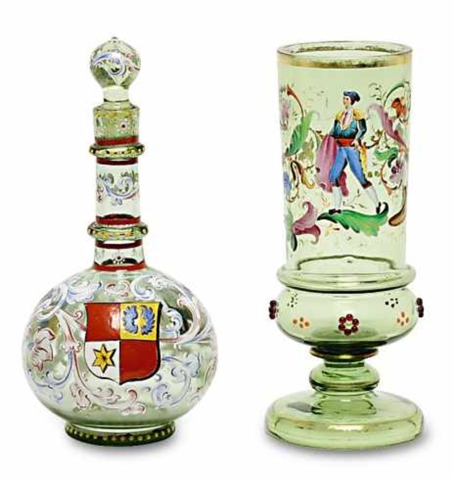 Pokal und KaraffeHistorismus, wohl Böhmen, um 1870 Hellgrünes Glas mit polychromem Emaildekor,