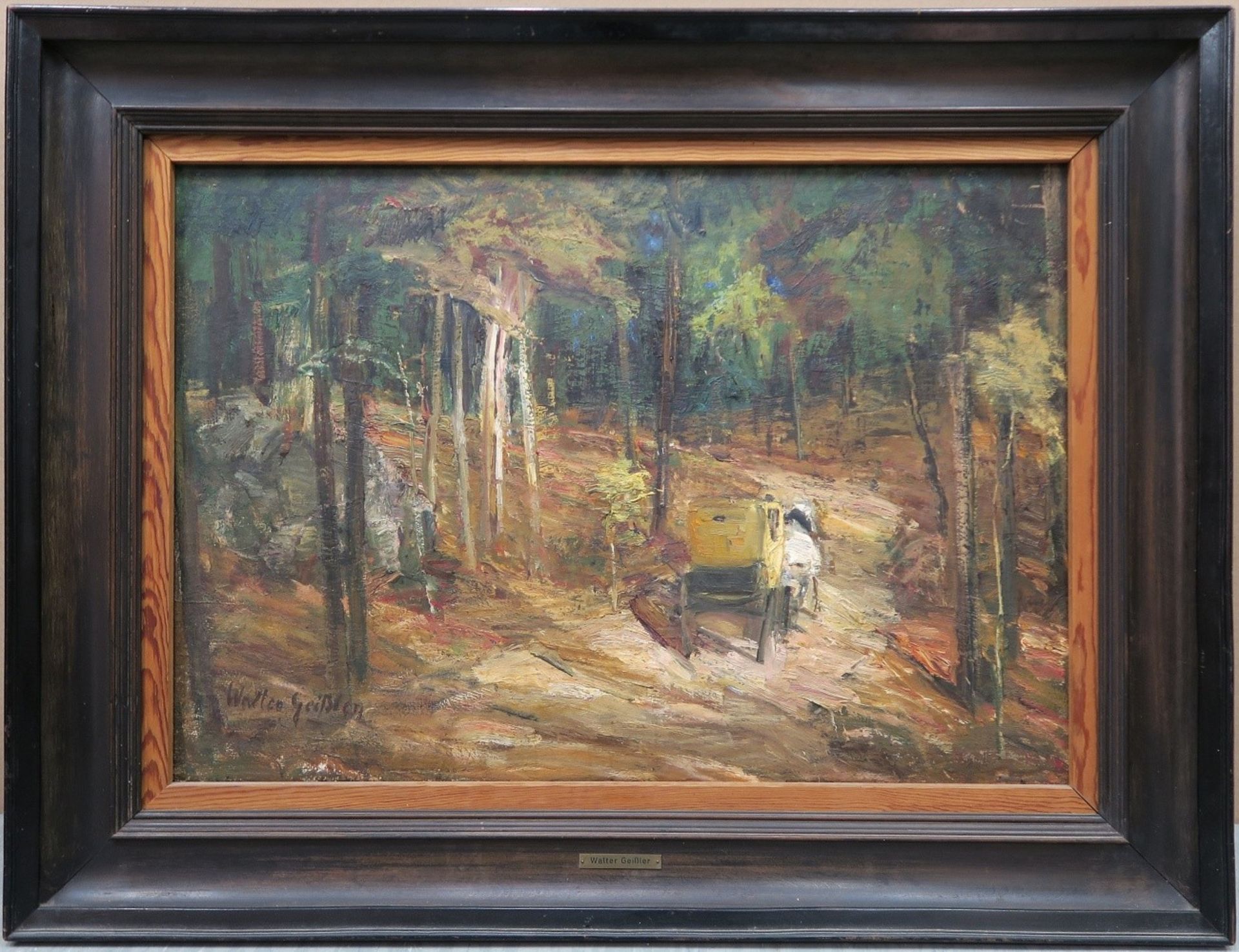 Geißler, Walter 1886 Frauenstein - 1962 Dietramszell Kutsche auf einem Waldweg Öl/Karton. 50 x 70 - Bild 2 aus 2