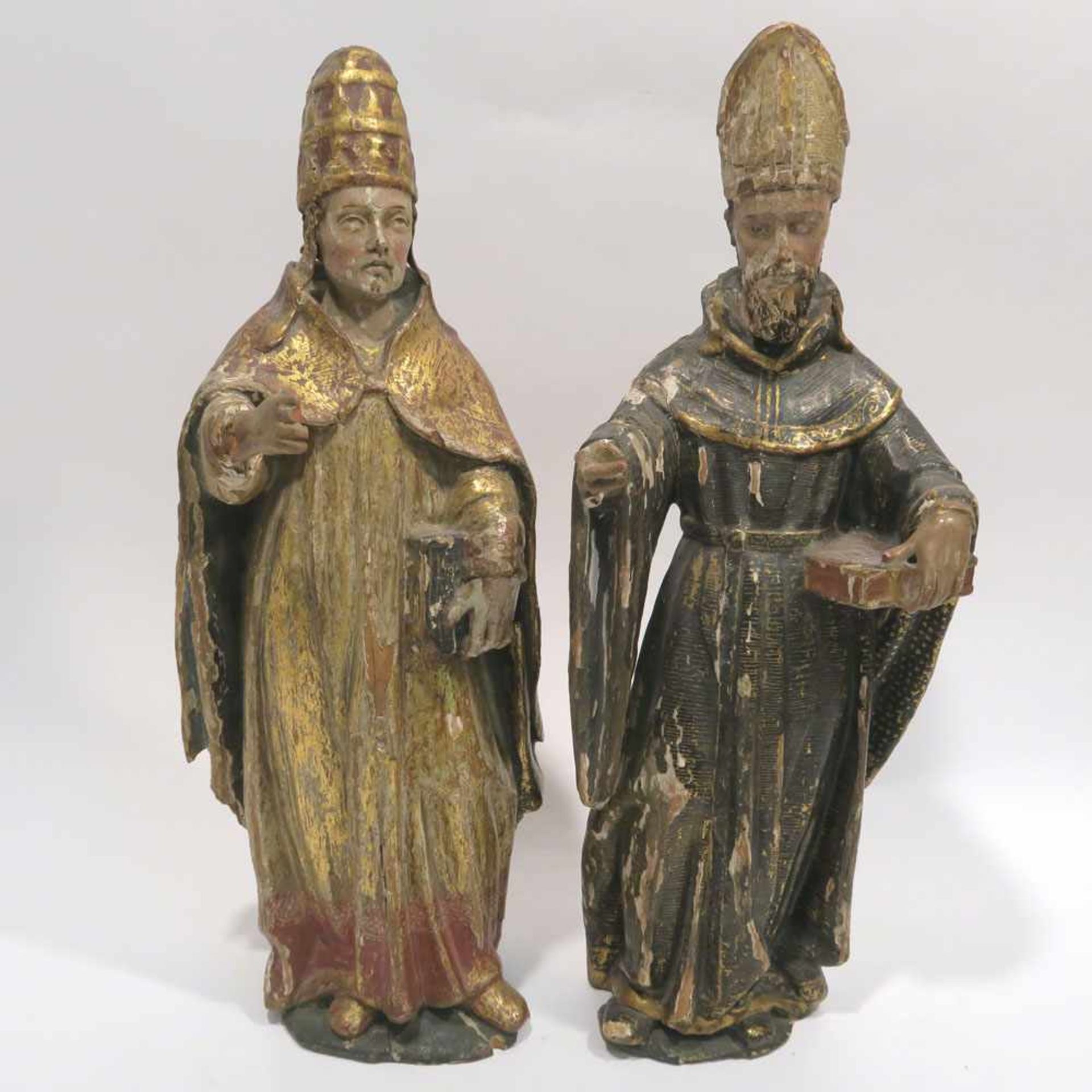 Papst Silvester I. (?) / Hl. BischofSpanien oder Italien, wohl 17. Jh. Holz, geschnitzt, Farb- und