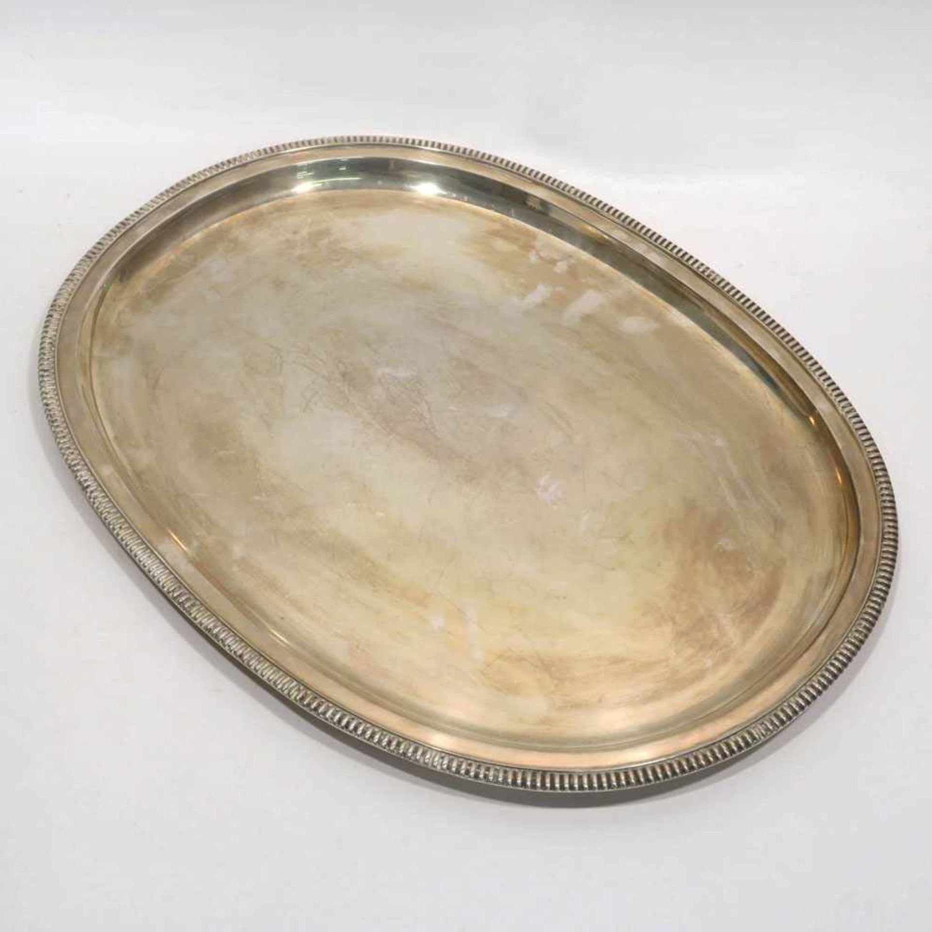 PlatteSchwäbisch Gmünd, Gebrüder Deyhle. Silber. Ovale Platte mit gedrücktem Rand. Marken (925).