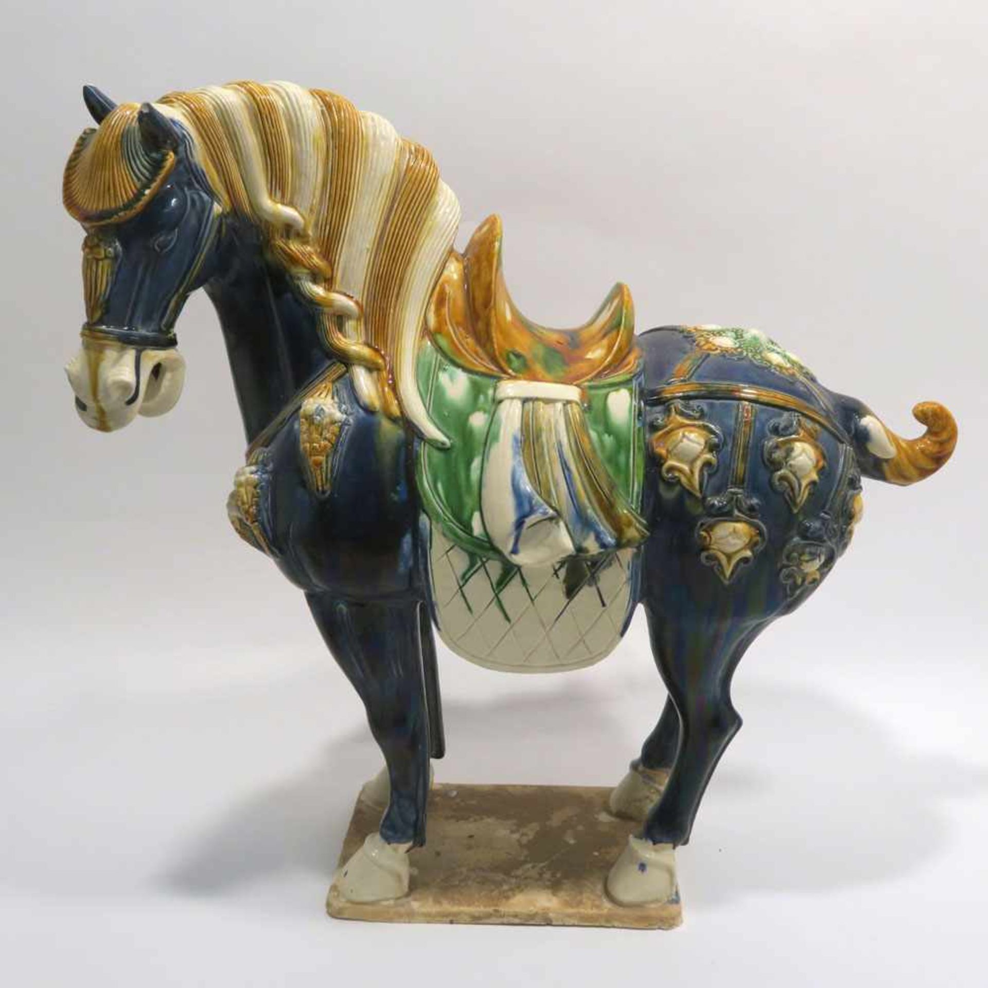 PferdChina, im Tang-Stil. Keramik, farbig glasiert. Min. best. H. 46 cm. - Bild 2 aus 10