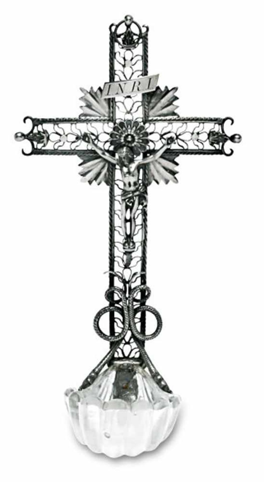 Wand-Weihwasserkessel19. Jh.Silberfiligran-Kreuz mit Silberkorpus, muschelförmiges