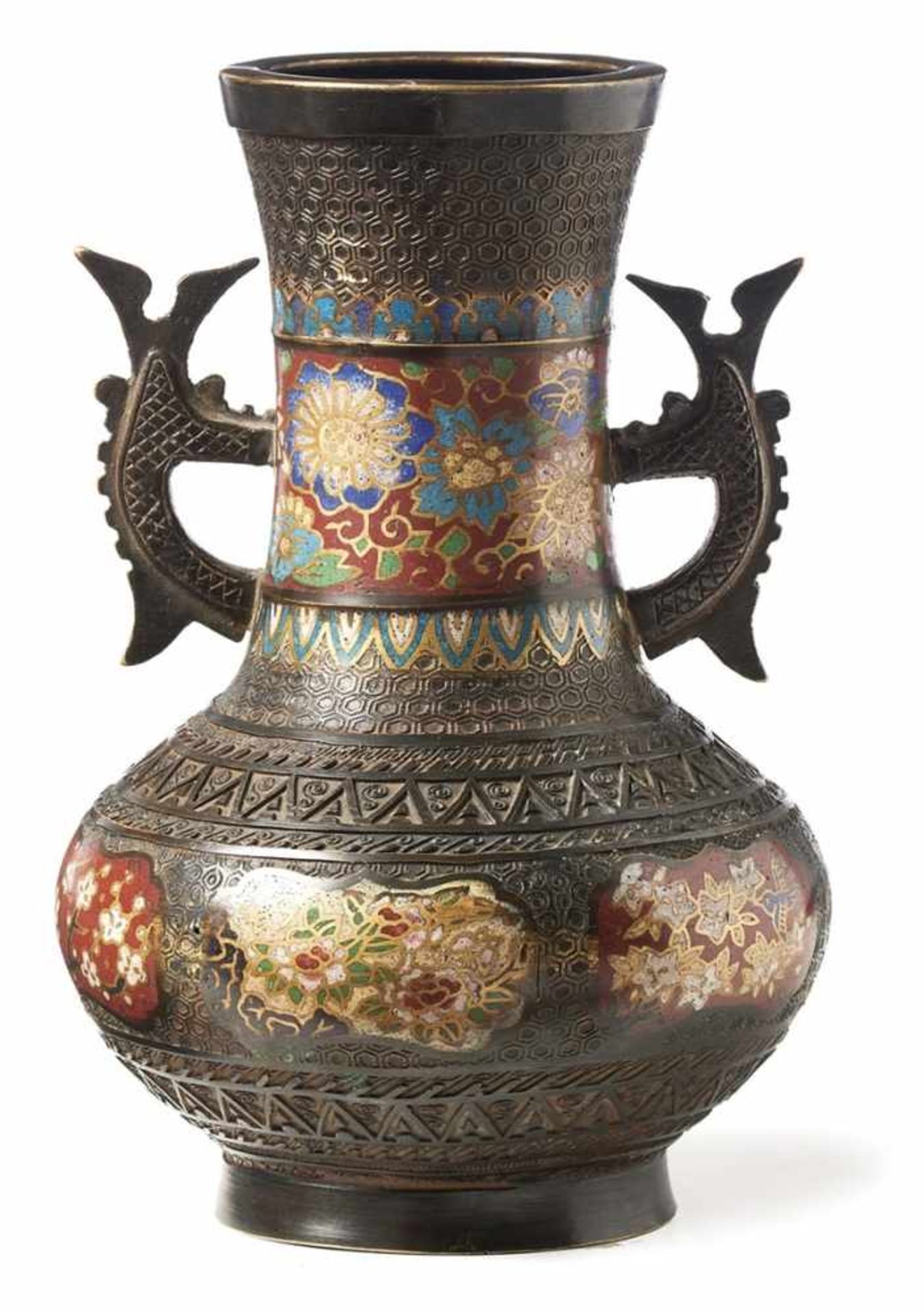 Archaisierende Vase mit BlütendekorChina, um 1800Über rundem Stand gedrückt kugelbauchiger Korpus