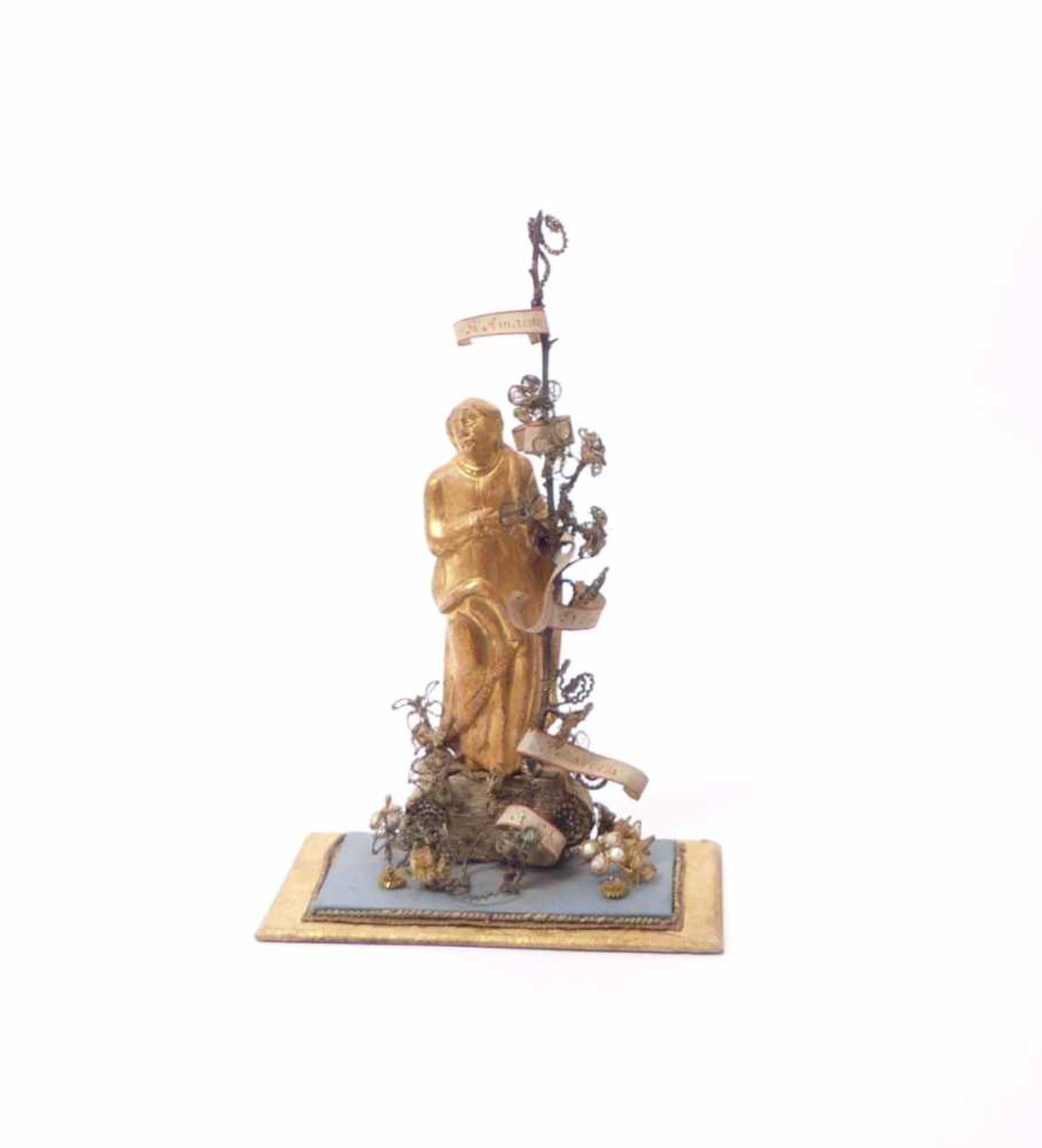 Klosterarbeit18. Jh.Auf Sockel stehender Heiliger mit Reliquienbaum, verziert mit Gold-
