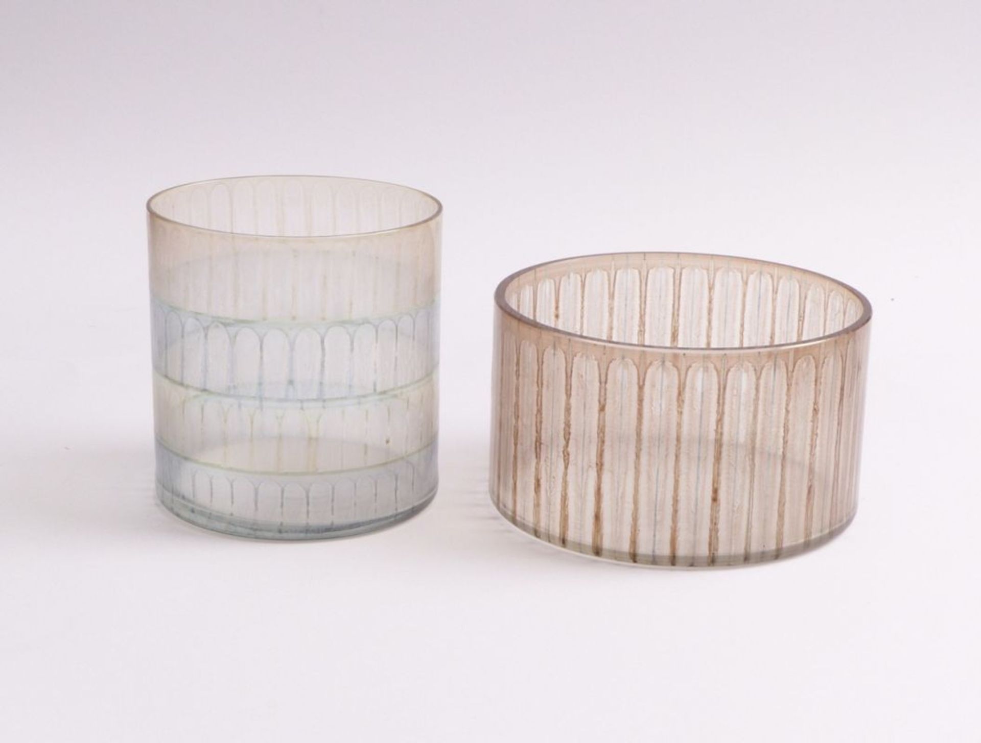 Moje-Wohlgemuth, Isgard (attributed)Two bowls(Gumbinnen 1941-2018 Hamburg) Colorless matte glass, - Image 2 of 2