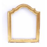 Arched frame18th/19th c.Hardwood gilded. Clear dimensions 50 x 39.5 cm; external dimensions 61 x