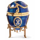 Fabergé EggPforzheim, Victor Mayer - 20th century.Three parts, folding egg on three-legged stand;