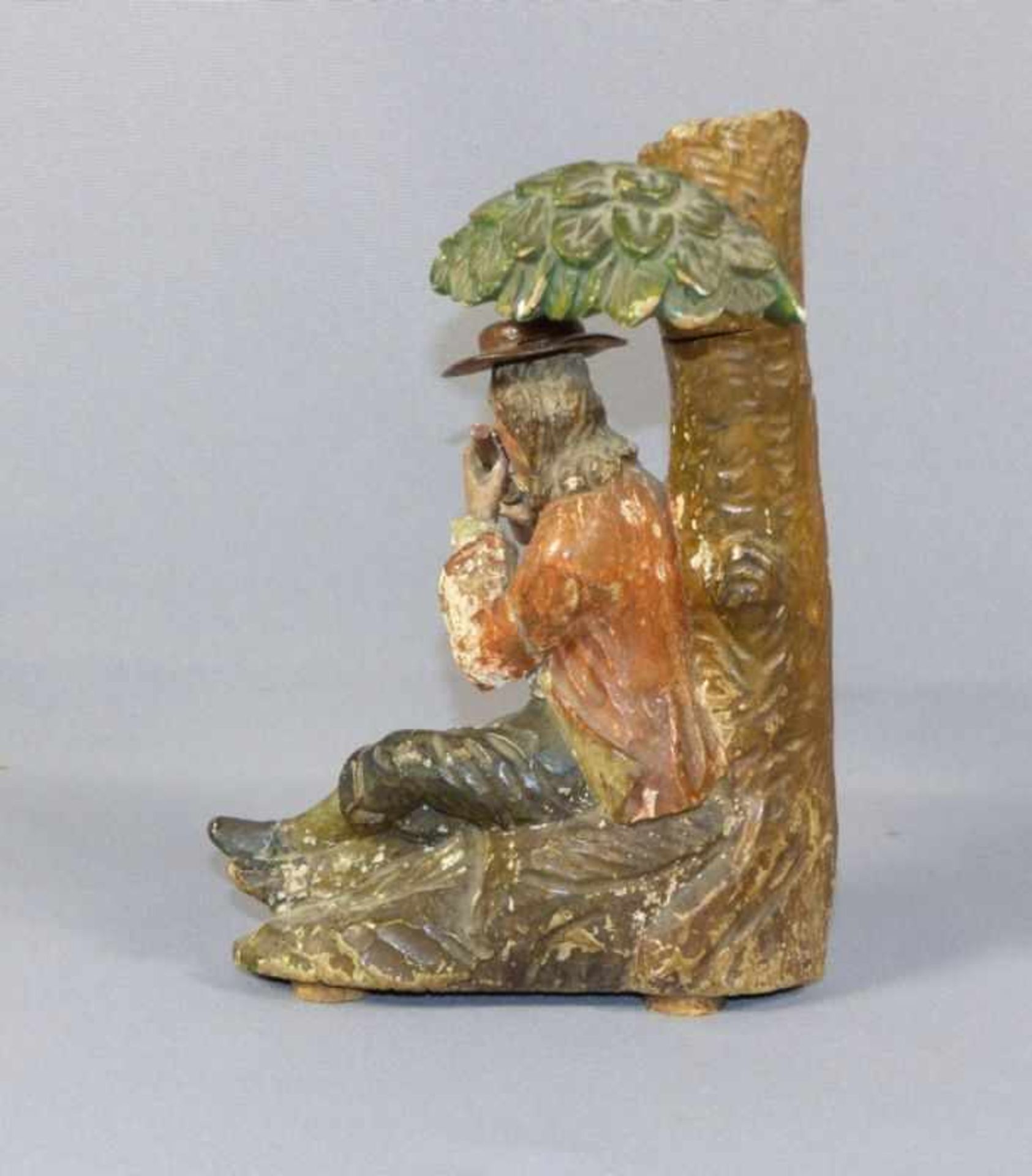 Flute player18th C.Carved and polychrome painted wood. H. 22,5 cm. - Signs of age, painting with - Bild 3 aus 3