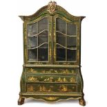 Showcase cabinet with chinoise lacquer decorationNetherlands, around 1740/50Slightly curved corpus
