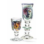 Bernstein, KatherineTwo goblets with portraits(Newark 1945 born) Colorless glass, enamel colors.