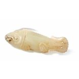 Fish pendantChina, Qing Dynasty - 18th/19th c.Mouth perforated. Jade, carved. L. 7.3 cm.