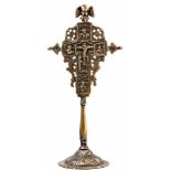 Late medieval crucifixGermany, 13th/14th centuryAbove a round, vaulted stand with winged putti heads