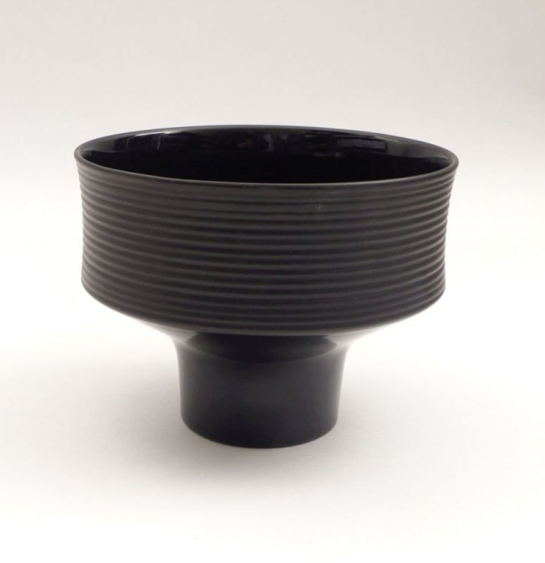 Wirkkala, Tapio''Porcelaine noire''- bowl(Hanko 1915-1985 Helsinki) For Rosenthal, studio line, - Bild 3 aus 4