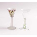 Meech, AnnetteTwo goblets(Münster 1948 born) Colorless glass, decorated with flowers and threads.